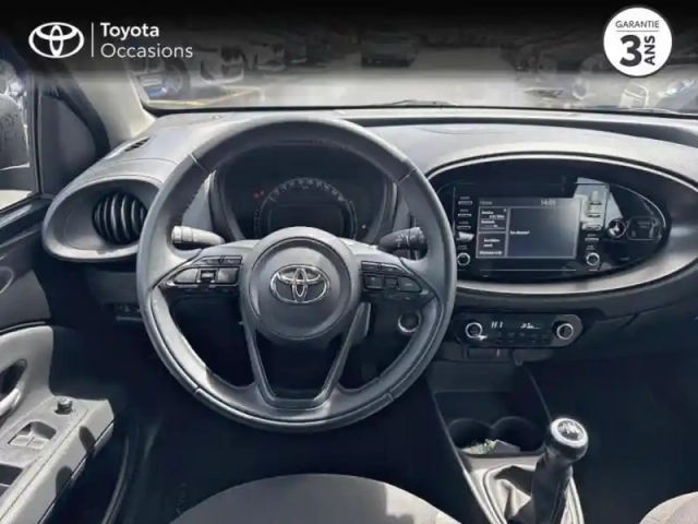 Toyota Aygo X 1.0 vvt-i 72ch dynamic — photo 9