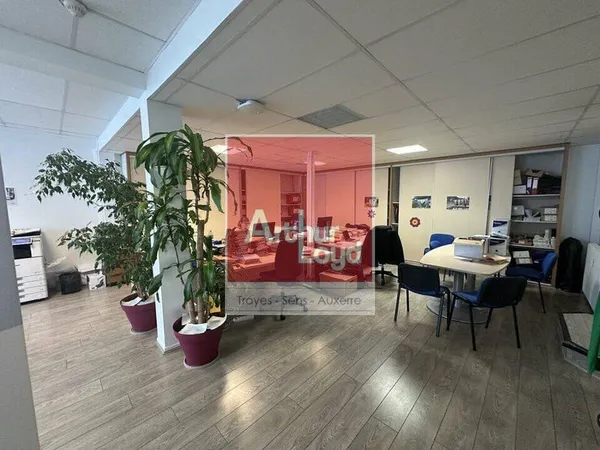 Bureaux 465 m²
