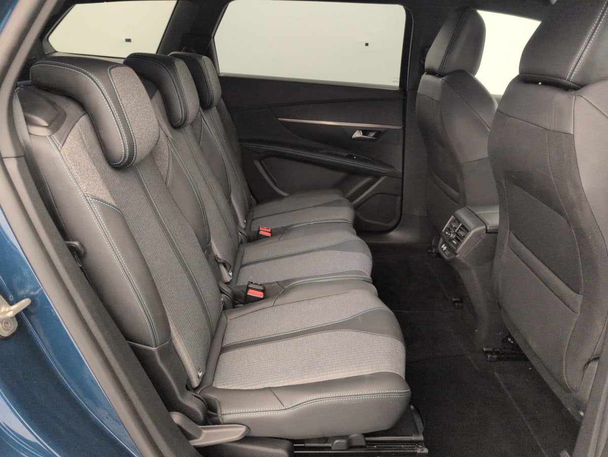 Peugeot 5008 — photo 10