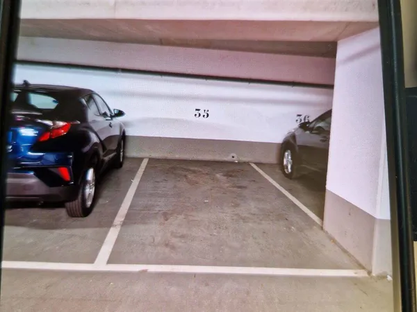 Parking 15 m²