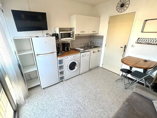 Appartement 1 pièce 14 m²
