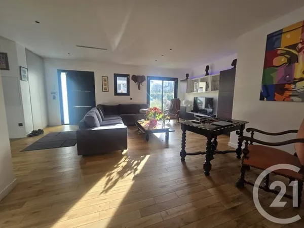 Appartement 5 pièces 123 m²