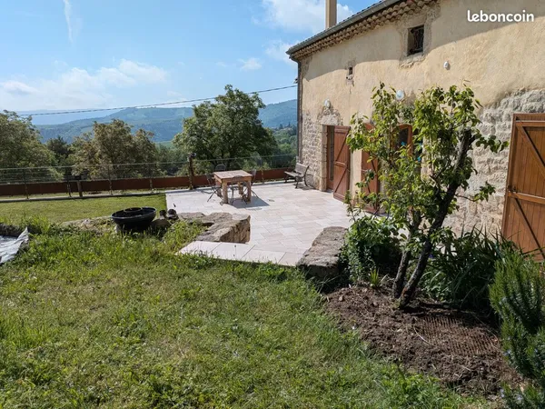 Propriété vue dégagée