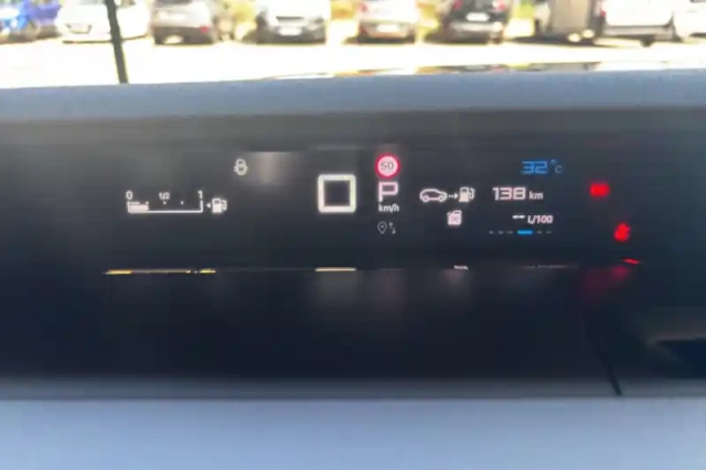 Citroën C3 hybride 110 ch e-dcs6 — photo 14