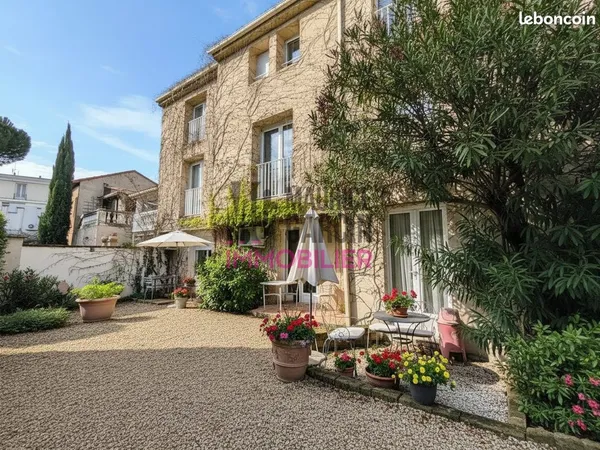 Immeuble 200 m²