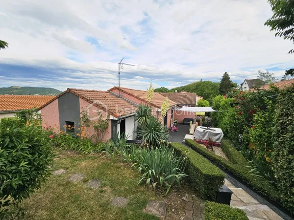 Maison 6 pièces 137 m²