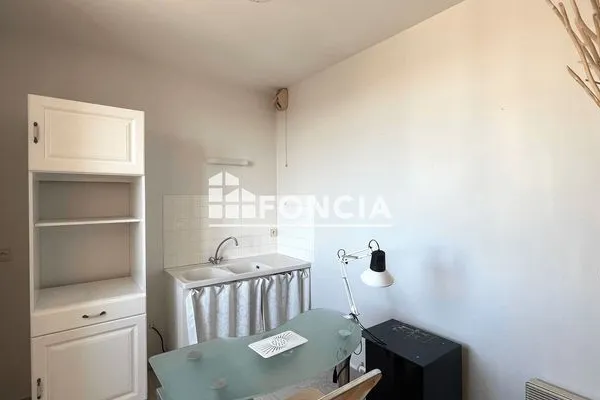 Studio 1 pièce 20 m²