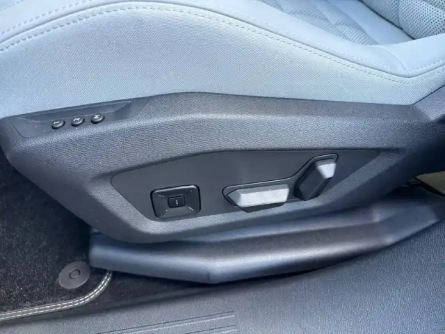 Citroën C5 Aircross hybride 145 ch e-dcs6 — photo 31