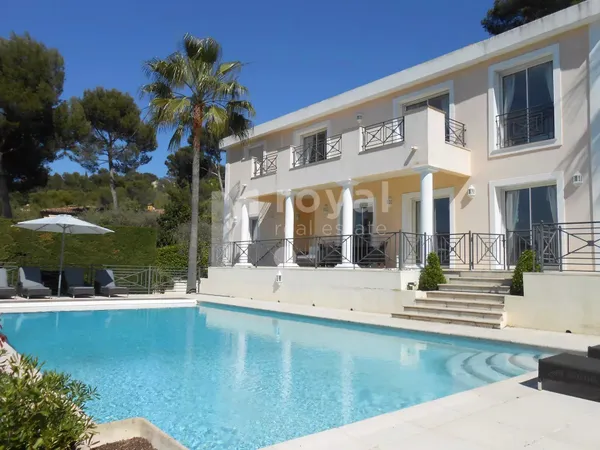 Villa familiale avec vue - Royal Mougins Golf
