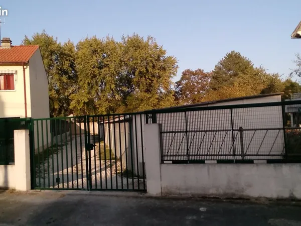 Garage sécurisé rue Jean Moulin