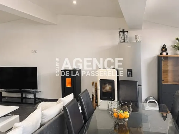 Ensemble immobilier atypique avec fort potentiel