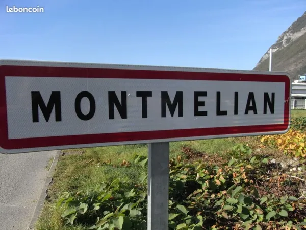 Local à Montmélian