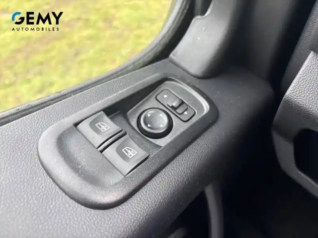 Renault Master fgn trac f3500 l3h3 blue dci 135 — photo 40