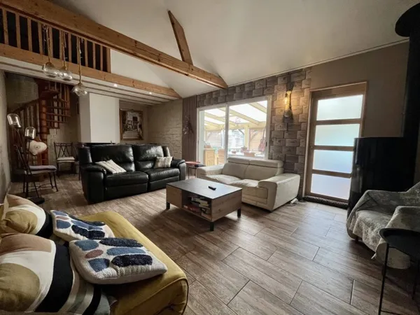Maison 6 pièces 170 m²