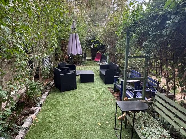 Vincennes Nord - Charmant 2 pièces meublé de 32 m² avec jardin privatif de 45 m² et climatisation