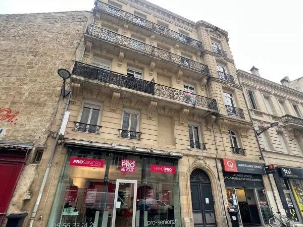 Bureaux 435 m²