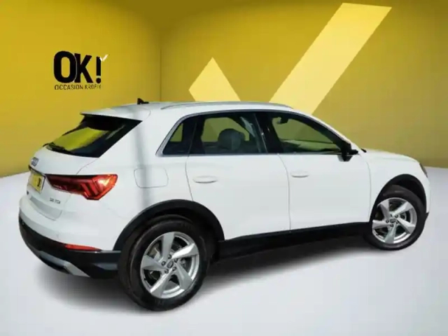 Audi Q3 35 tdi design luxe 2.0 d 150 c — photo 4