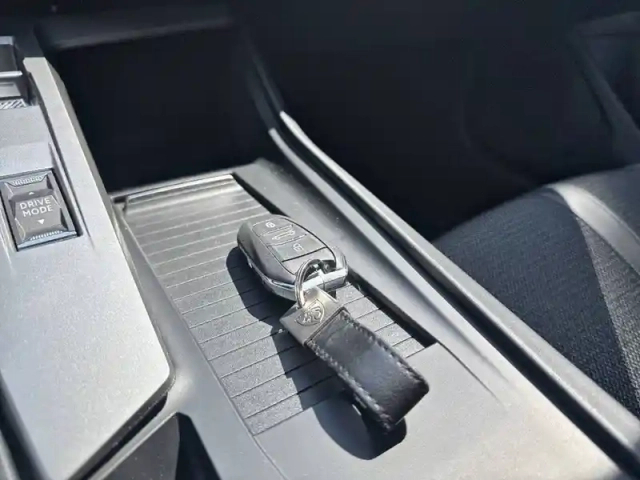 Peugeot 308 sw puretech 130ch s&amp;s eat8 — photo 28