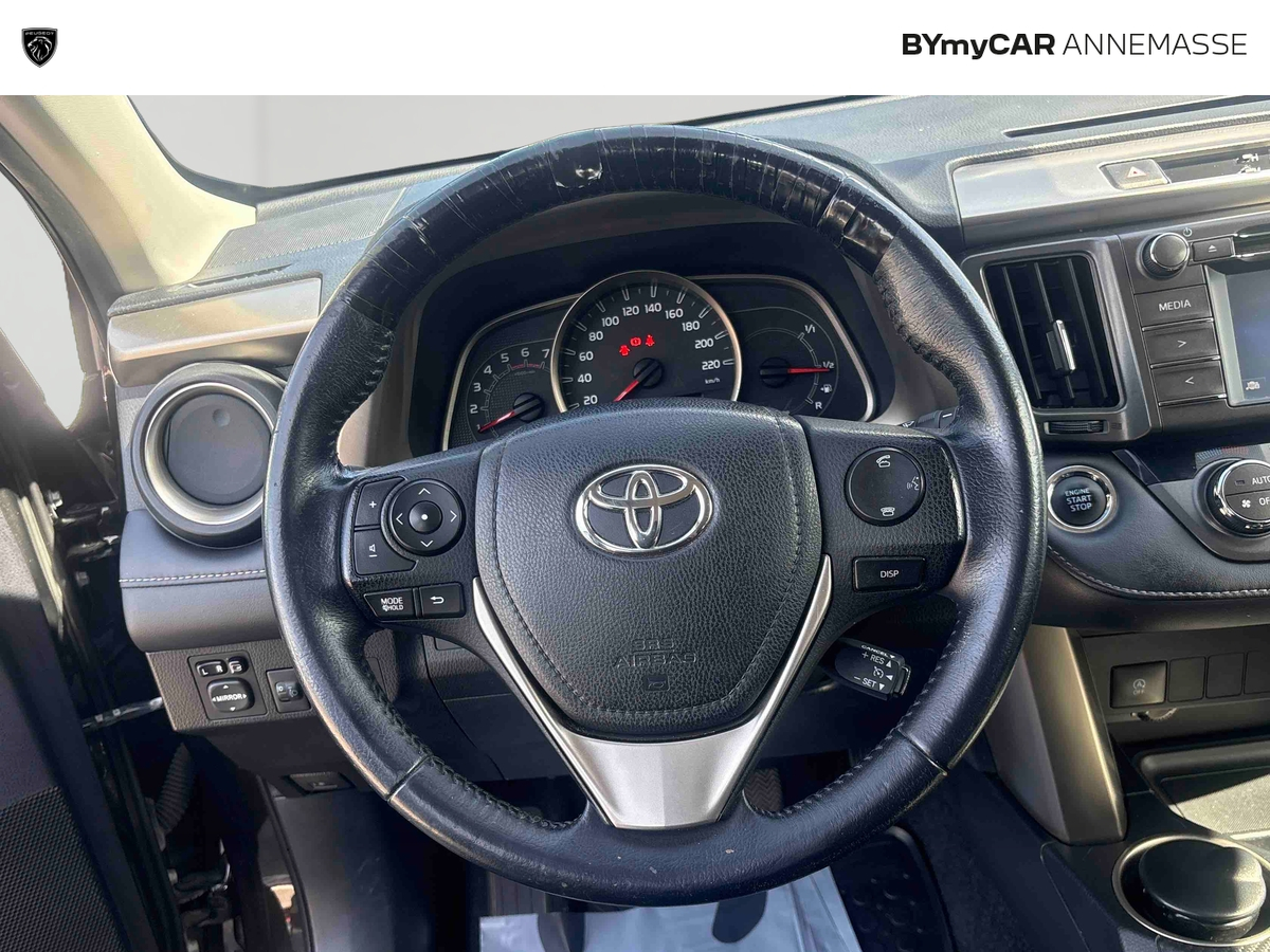 Toyota RAV4 124 D-4D 2WD — photo 10