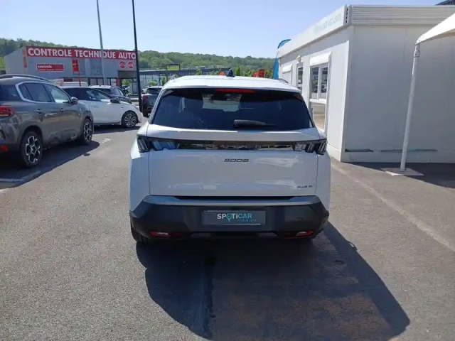 Peugeot 5008 plug-in hybrid 225 ch e-dcs7 — photo 6