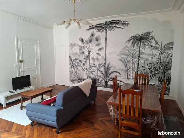Appartement meublé plein centre 73m2