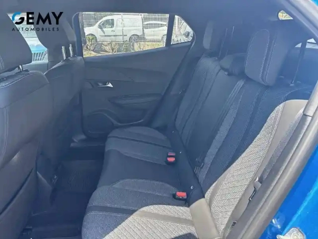Peugeot 2008 puretech 100 s&amp;s bvm6 — photo 10