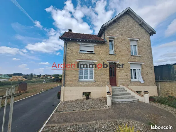 Maison 5 pièces 120 m²