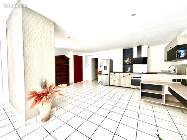 Appartement 4 pièces 104 m²