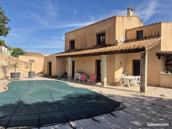 Maison 5 pièces 142 m²