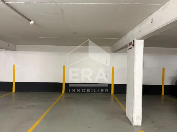 Parking 11 m²