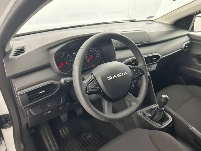 Dacia Sandero eco-g 100 — photo 29