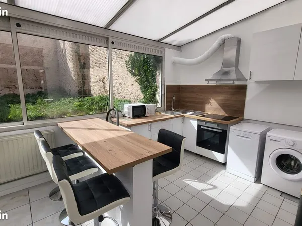 Grand Appartement lumineux 100m2 Hyper Centre - rénové à neuf
