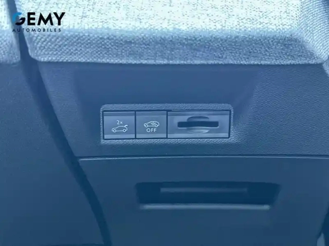 Peugeot 3008 electrique 230 ch grande autonomie 97 kwh — photo 14