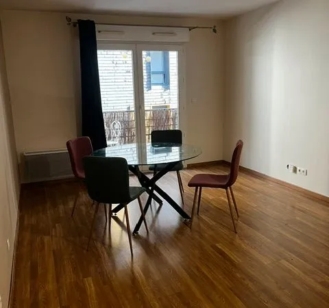 Location meublée appartement 70m2 et parking