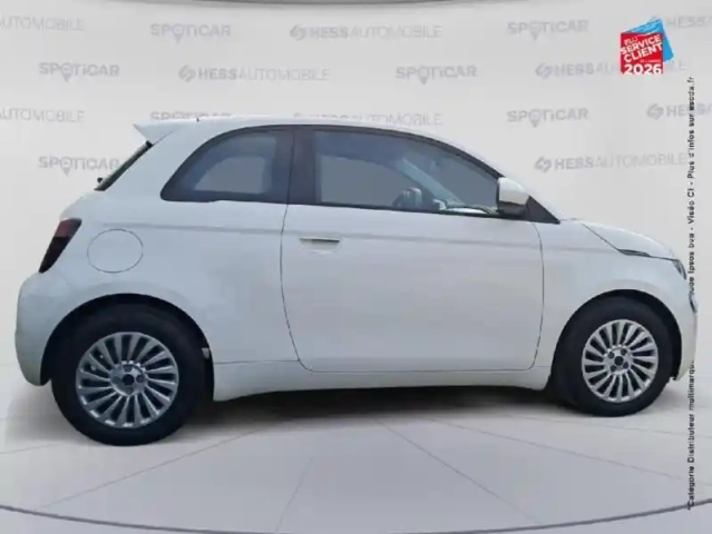 Fiat 500 e 95ch action — photo 4