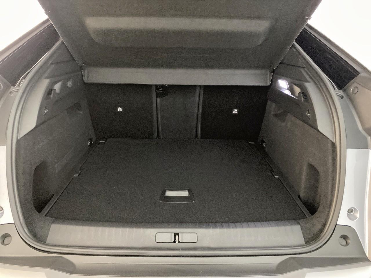 Peugeot 3008 hybrid 145 e-dcs6 gt — photo 6
