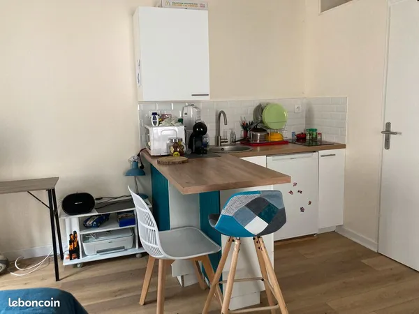 Studio meublé à Voutezac