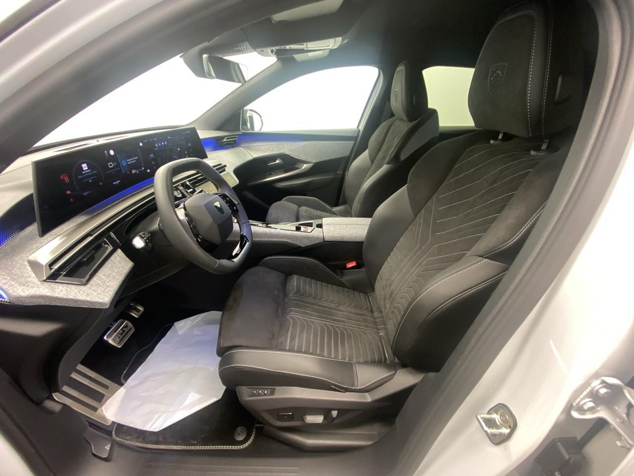 Peugeot 3008 hybrid 145 e-dcs6 gt — photo 9