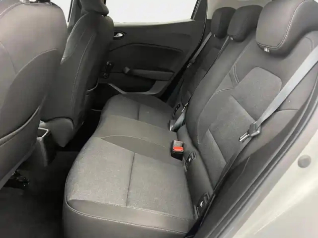 Renault Clio 1.0 tce 90ch equilibre — photo 12