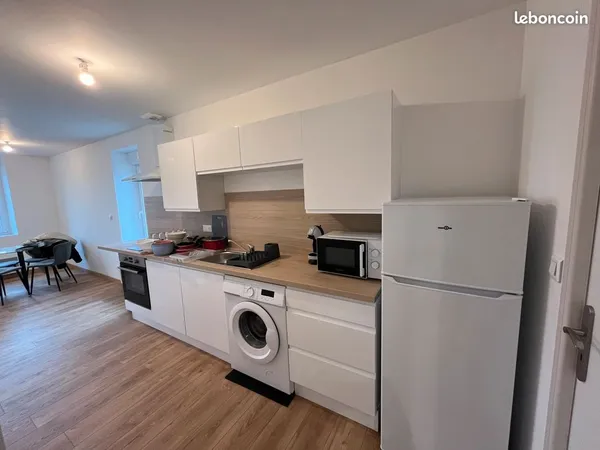 Charmant T2 30 m² refait à neuf - Meublé & Équipé