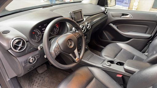Mercedes Classe B 180 CDi 109 7G-DCT - Sensation – 2016 – 104086 km – Diesel – Boîte Automatique — photo 14