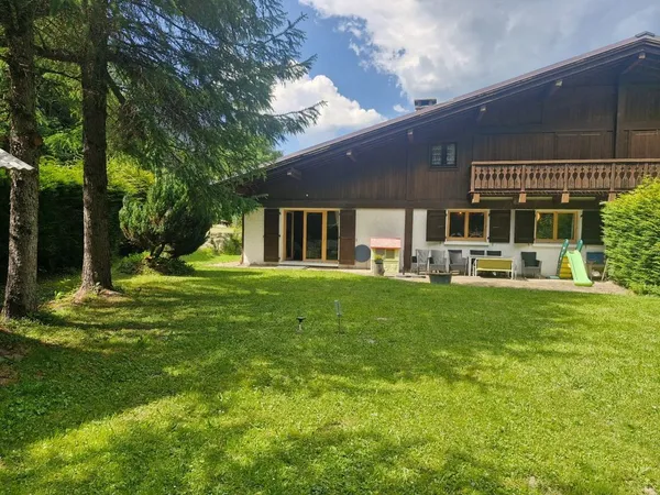 Demi Chalet à vendre 5 pièces LES CONTAMINES MONTJOIE (74)