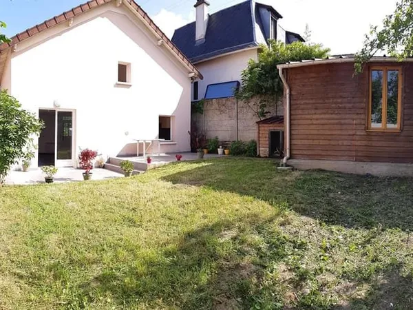 VILLEMOMBLE - PLATEAU D'AVRON
