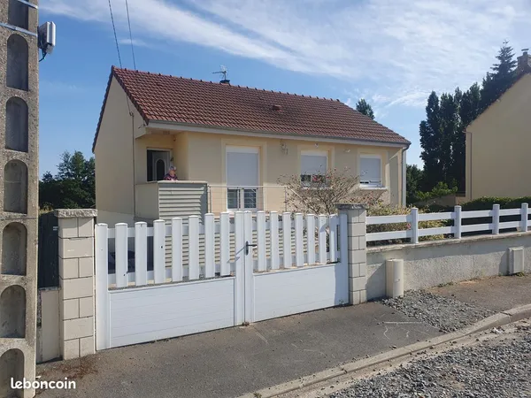Location maison a SPAY
