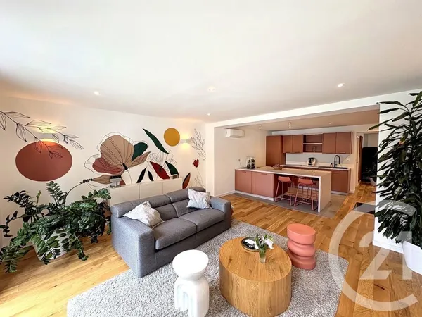 Appartement 4 pièces 99 m²