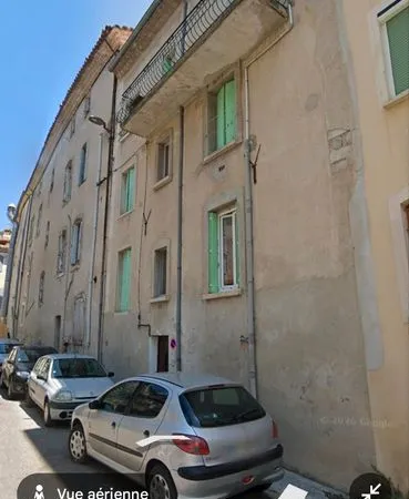 Investissement locatif - 5 logements - environ 150 m² - revenus locatifs immédiats