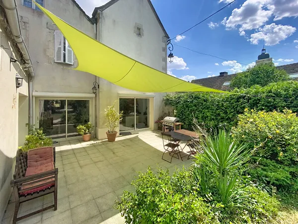 Maison 7 pièces 230 m²