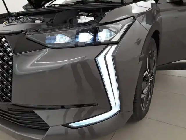 Ds Ds 4 hybride 136 e-dct6 — photo 16