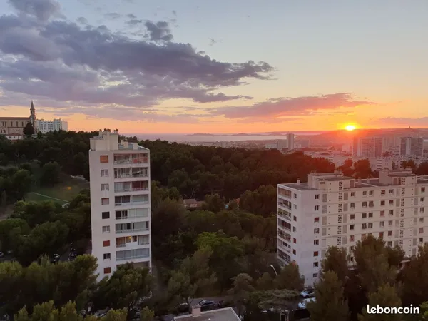 Chambre en colocation dans appartement vue mer 560