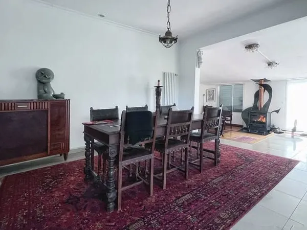 Maison 6 pièces 160 m²